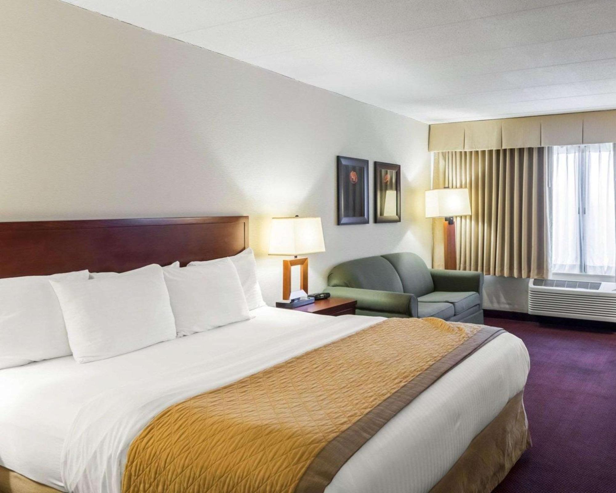 Clarion Hotel Somerset - New Brunswick Zewnętrze zdjęcie