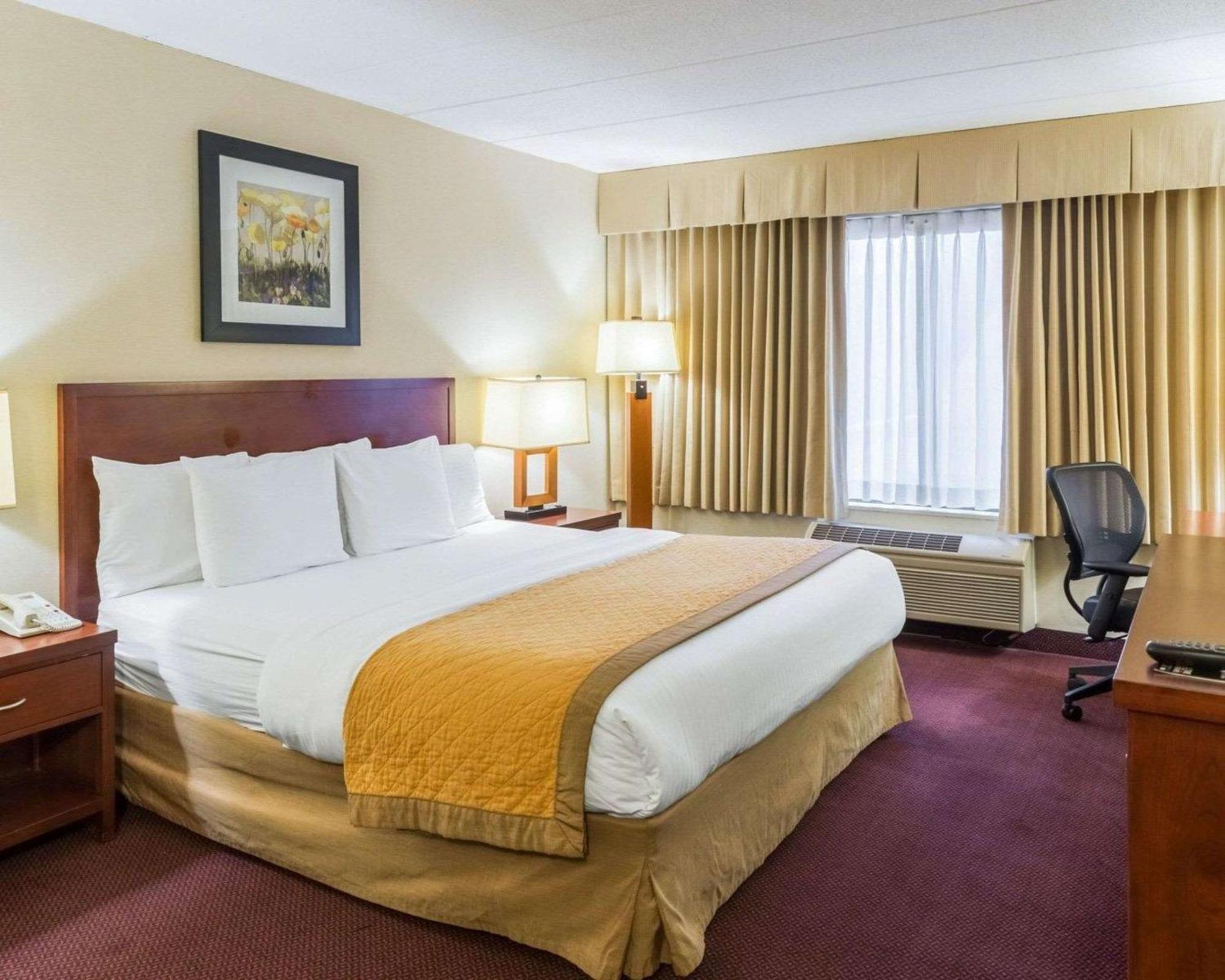 Clarion Hotel Somerset - New Brunswick Zewnętrze zdjęcie