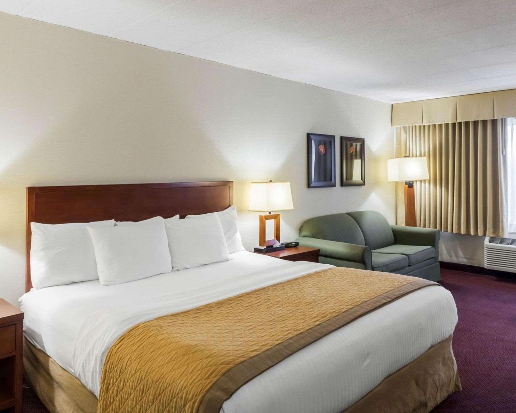Clarion Hotel Somerset - New Brunswick Zewnętrze zdjęcie