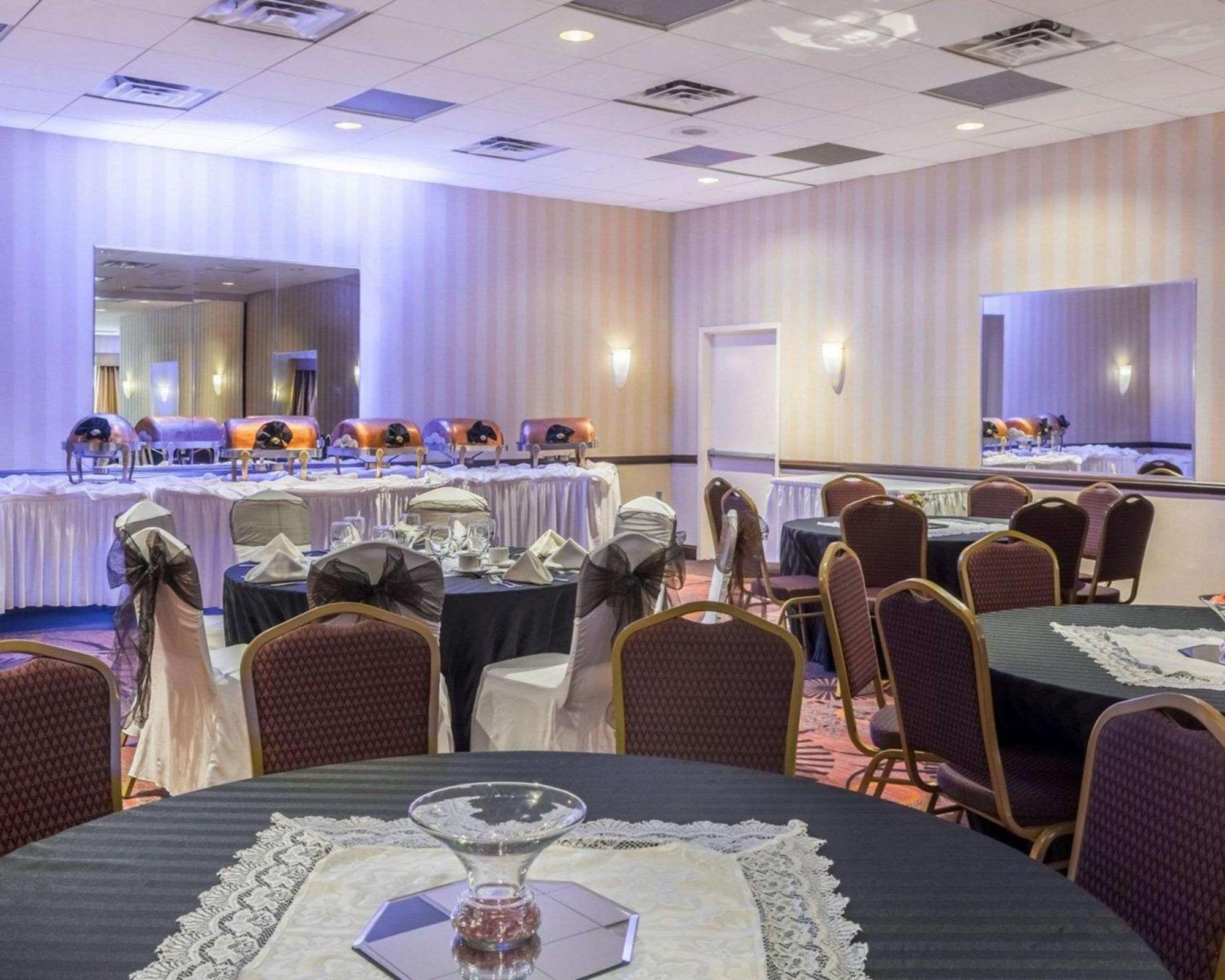 Clarion Hotel Somerset - New Brunswick Zewnętrze zdjęcie