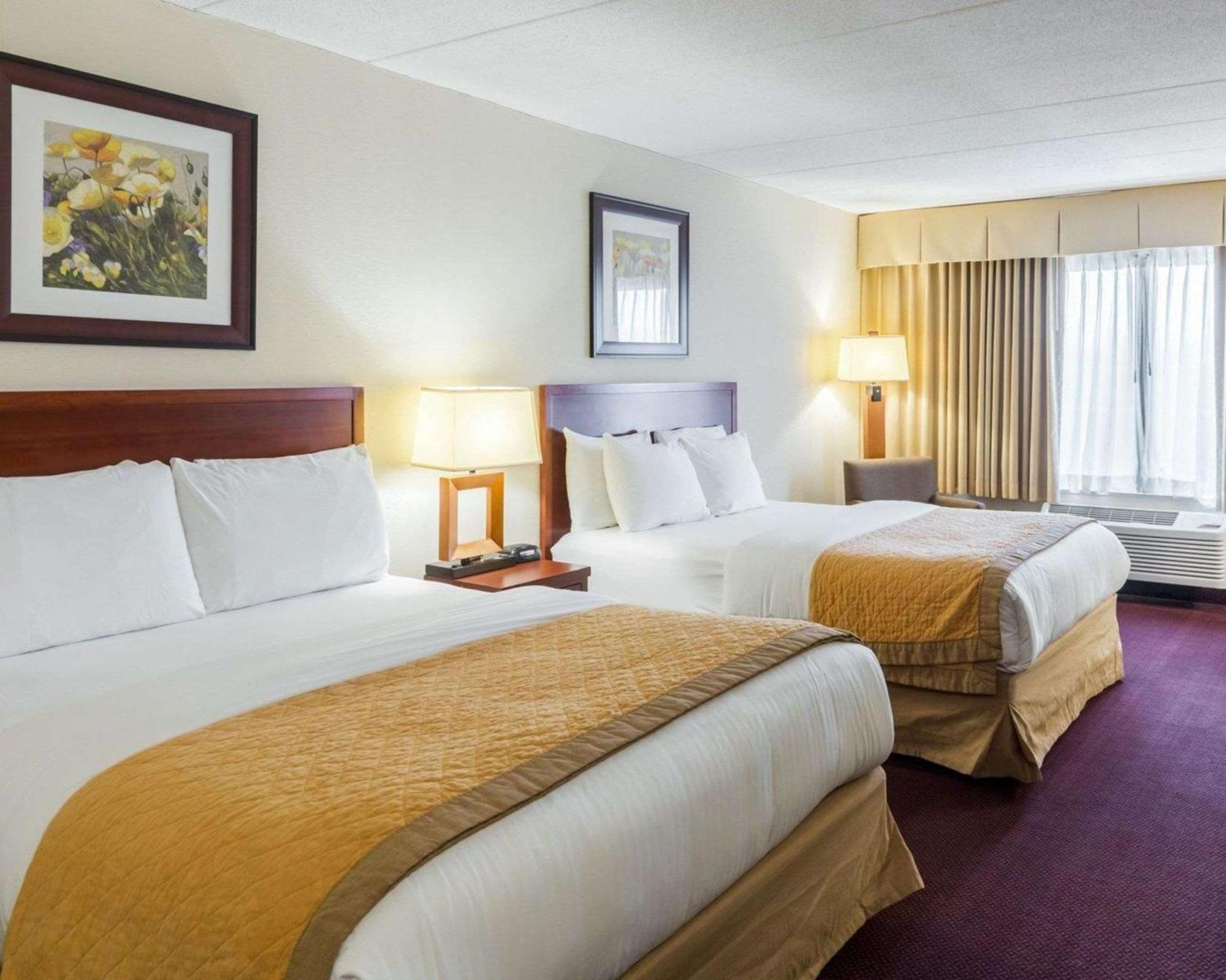 Clarion Hotel Somerset - New Brunswick Zewnętrze zdjęcie