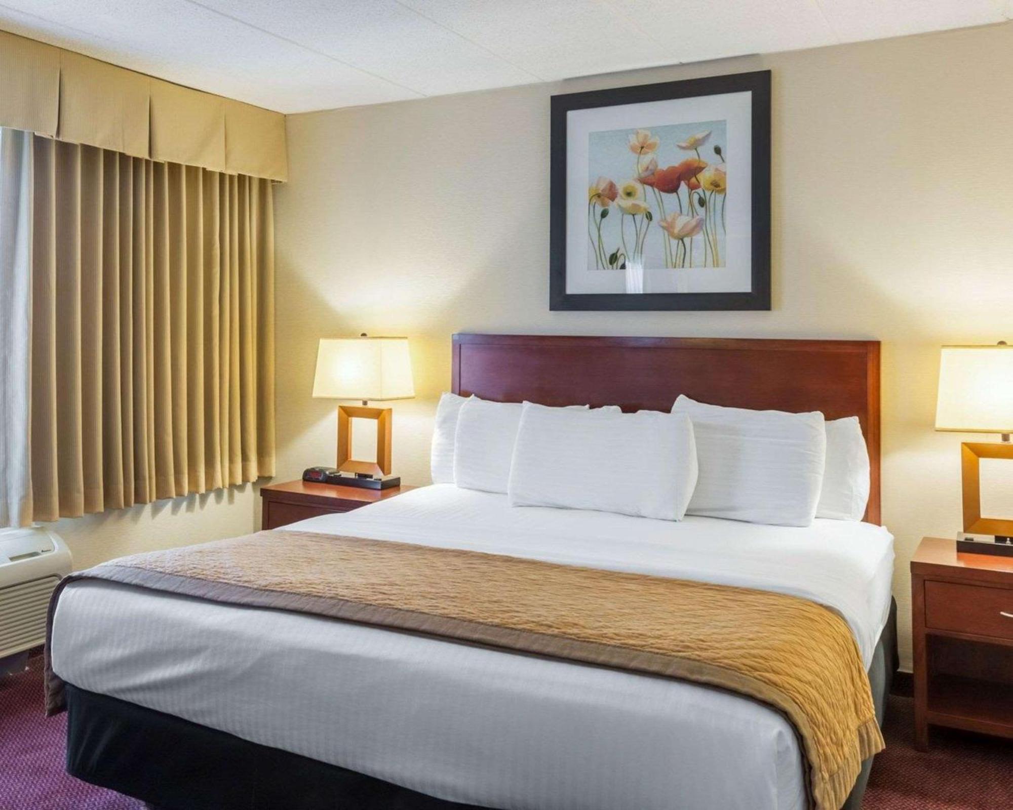 Clarion Hotel Somerset - New Brunswick Zewnętrze zdjęcie