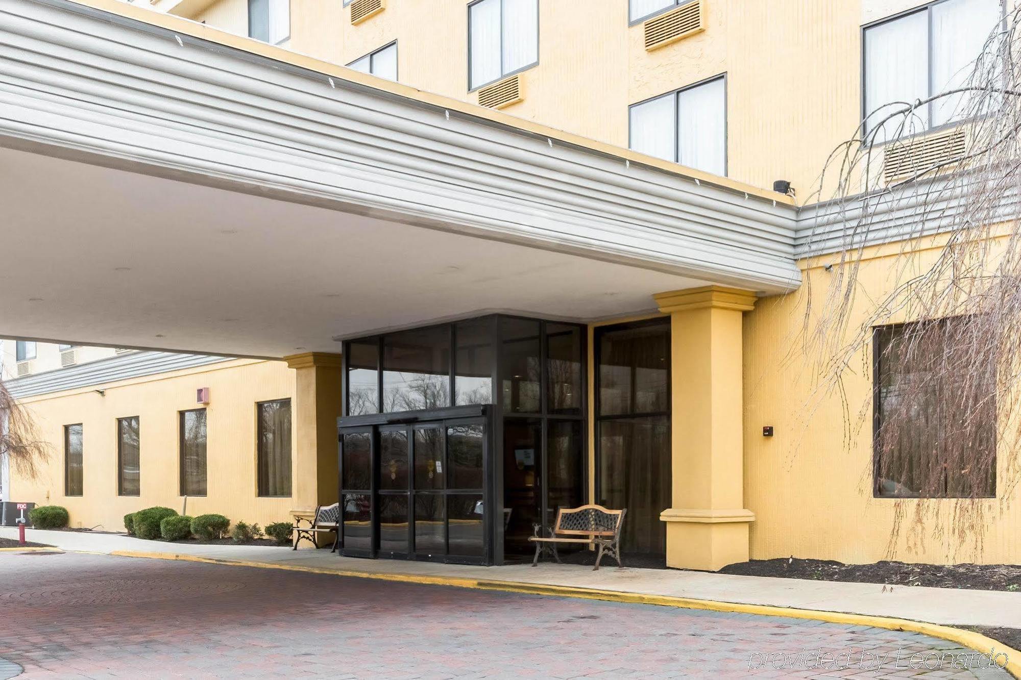 Clarion Hotel Somerset - New Brunswick Zewnętrze zdjęcie